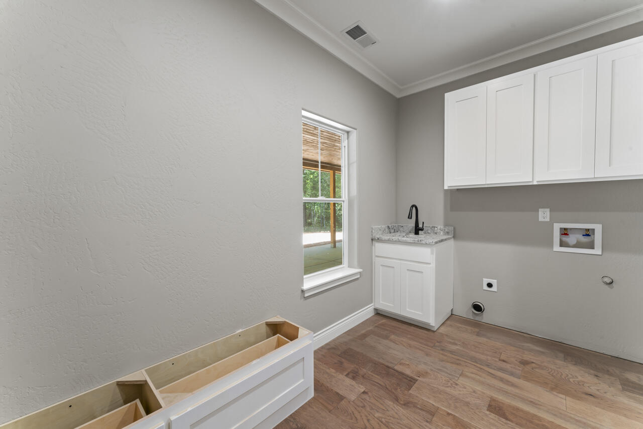 283 Key Way Grants Pass, OR 97527 - Photo 13 of 56 DSC07214