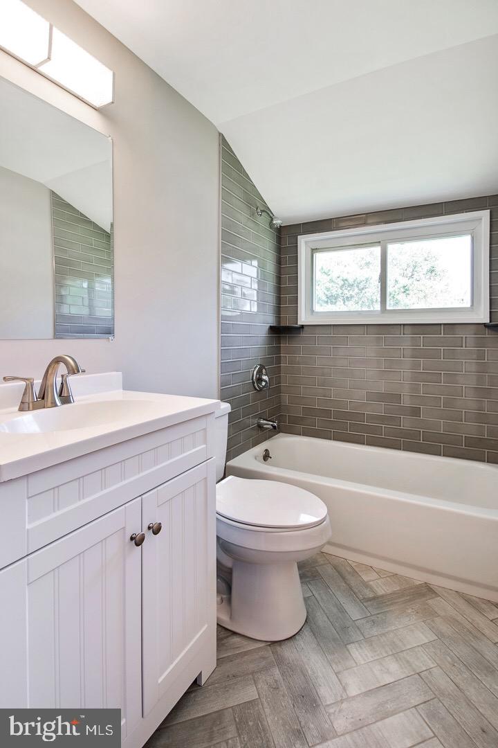 17 Queen Anne Road Levittown, PA 19057 - Photo 21 of 24 Gallery Image 21