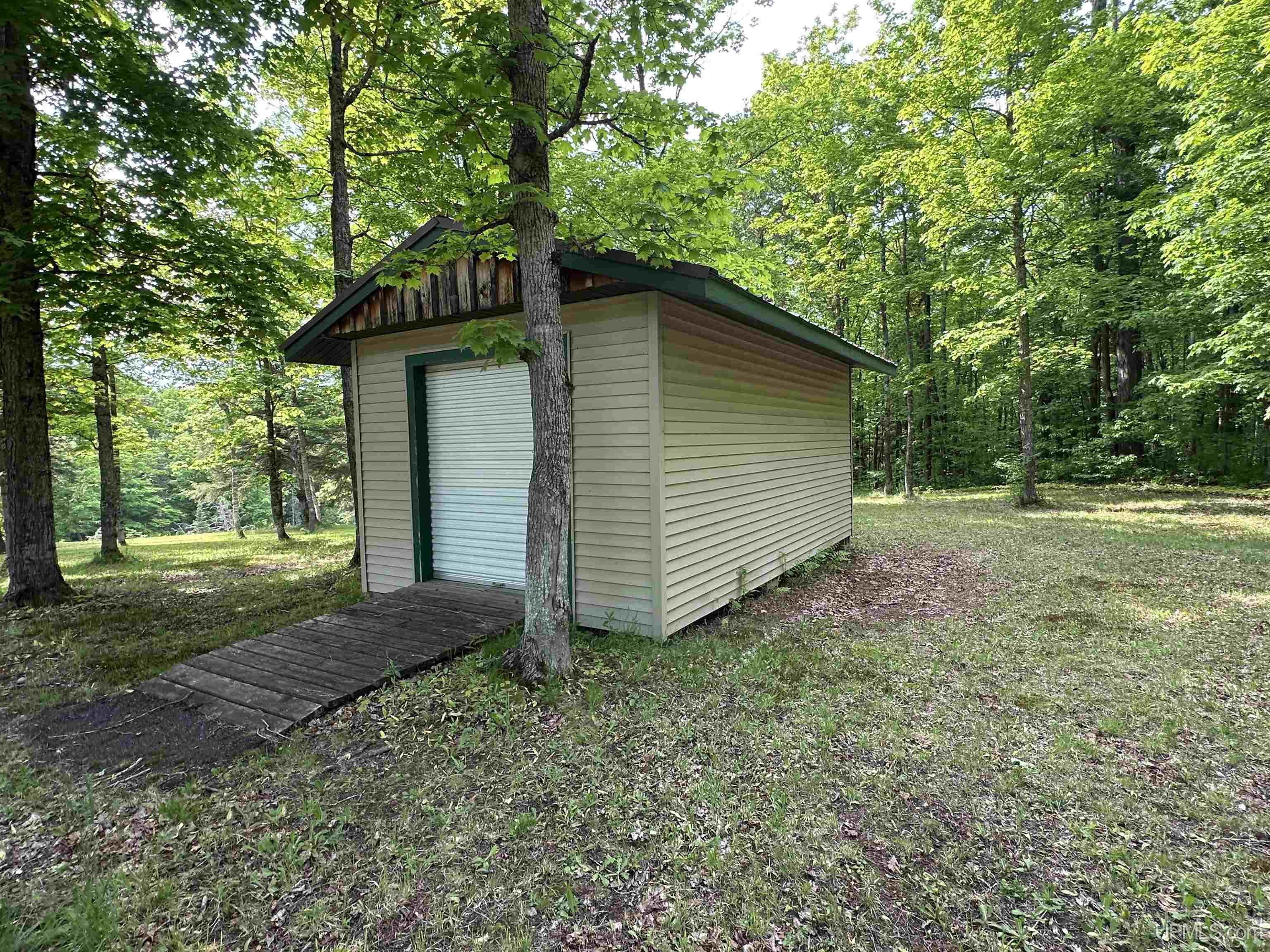 6 Camp 6 Road Ironwood, MI 49938 - Photo 33 of 50