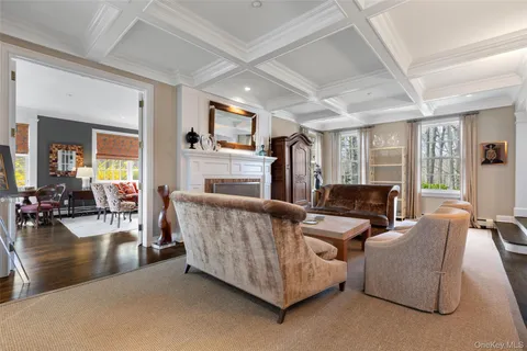 $3,799,000 | 9 Deer Creek Lane, Mount Kisco, NY 10549