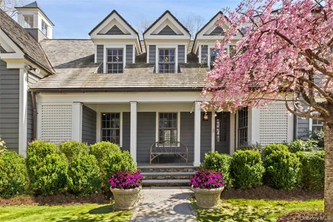 $3,799,000 | 9 Deer Creek Lane, Mount Kisco, NY 10549