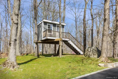 $3,799,000 | 9 Deer Creek Lane, Mount Kisco, NY 10549