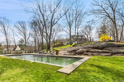 $3,799,000 | 9 Deer Creek Lane, Mount Kisco, NY 10549