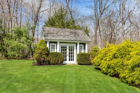 $3,799,000 | 9 Deer Creek Lane, Mount Kisco, NY 10549