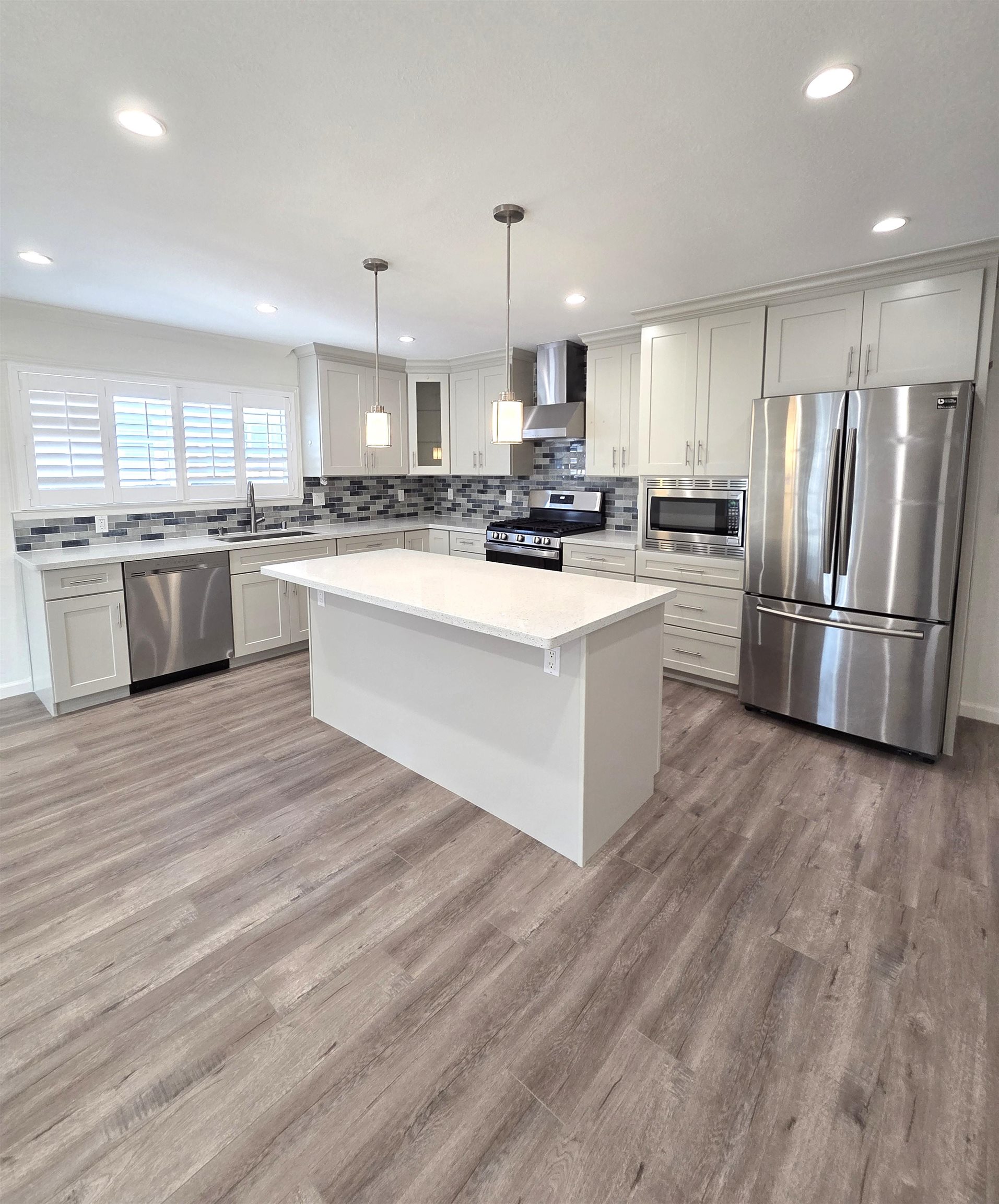 13921 Tahiti Road San Leandro, CA 94577 - Photo 16 of 41