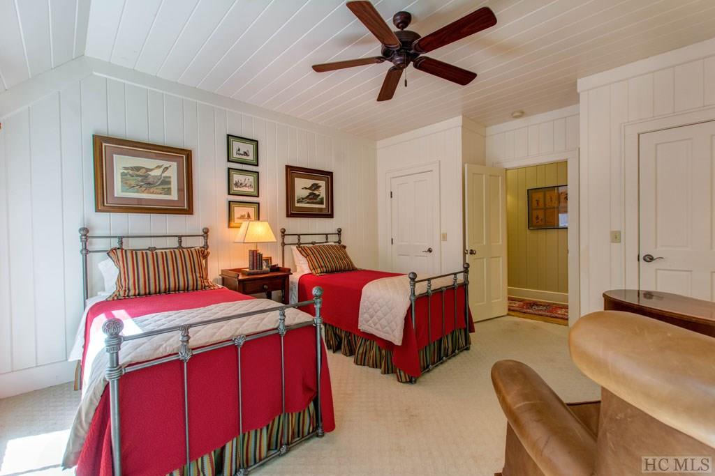111 Upper Lake Road Highlands, NC 28741 - Photo 34 of 42 Gallery Image 34