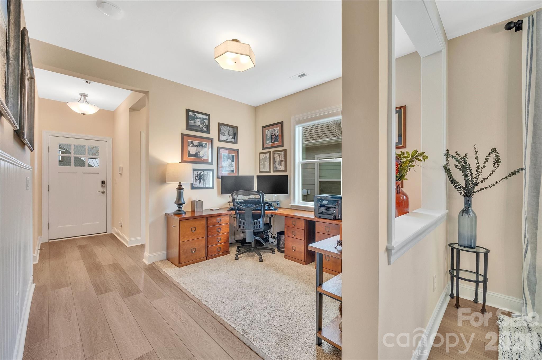 6243 Scuttle Lane Denver, NC 28037 - Photo 4 of 34 a living room with furniture and a table