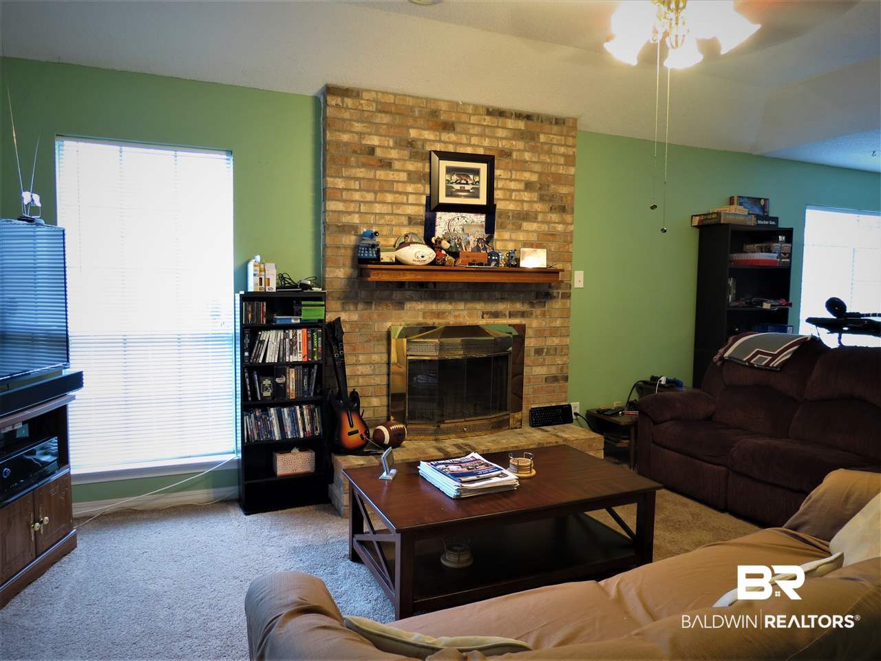 1061 Schaub Avenue Mobile, AL 36609 - Photo 2 of 13