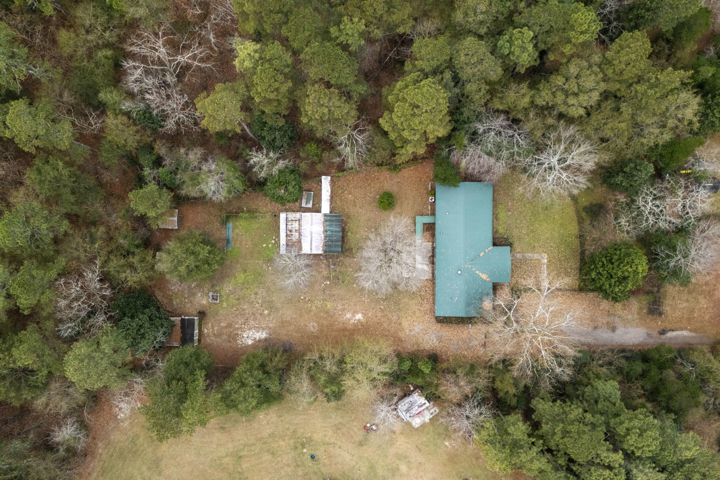 140 Combs Drive Aiken, SC 29801 - Photo 46 of 50 2025-12-04_140_combs_dr-srm-46-drone