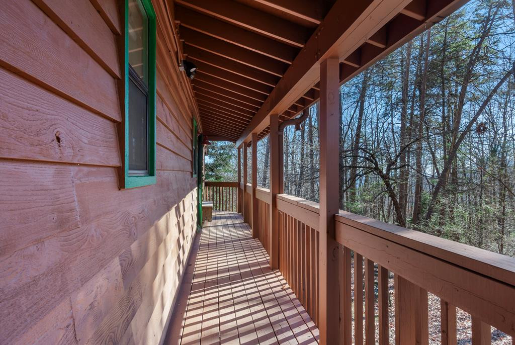 398 Outlook Road Murphy, NC 28906 - Photo 4 of 54