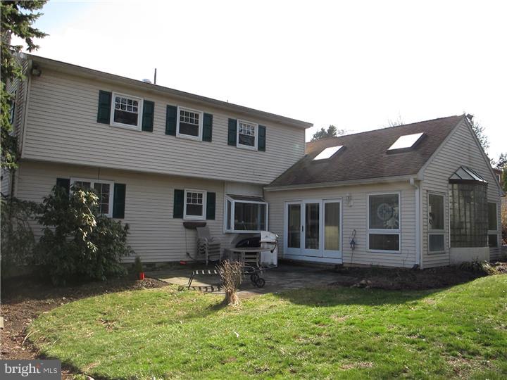 876 Sensor Road Yardley, PA 19067 - Photo 9 of 21 Gallery Image 9