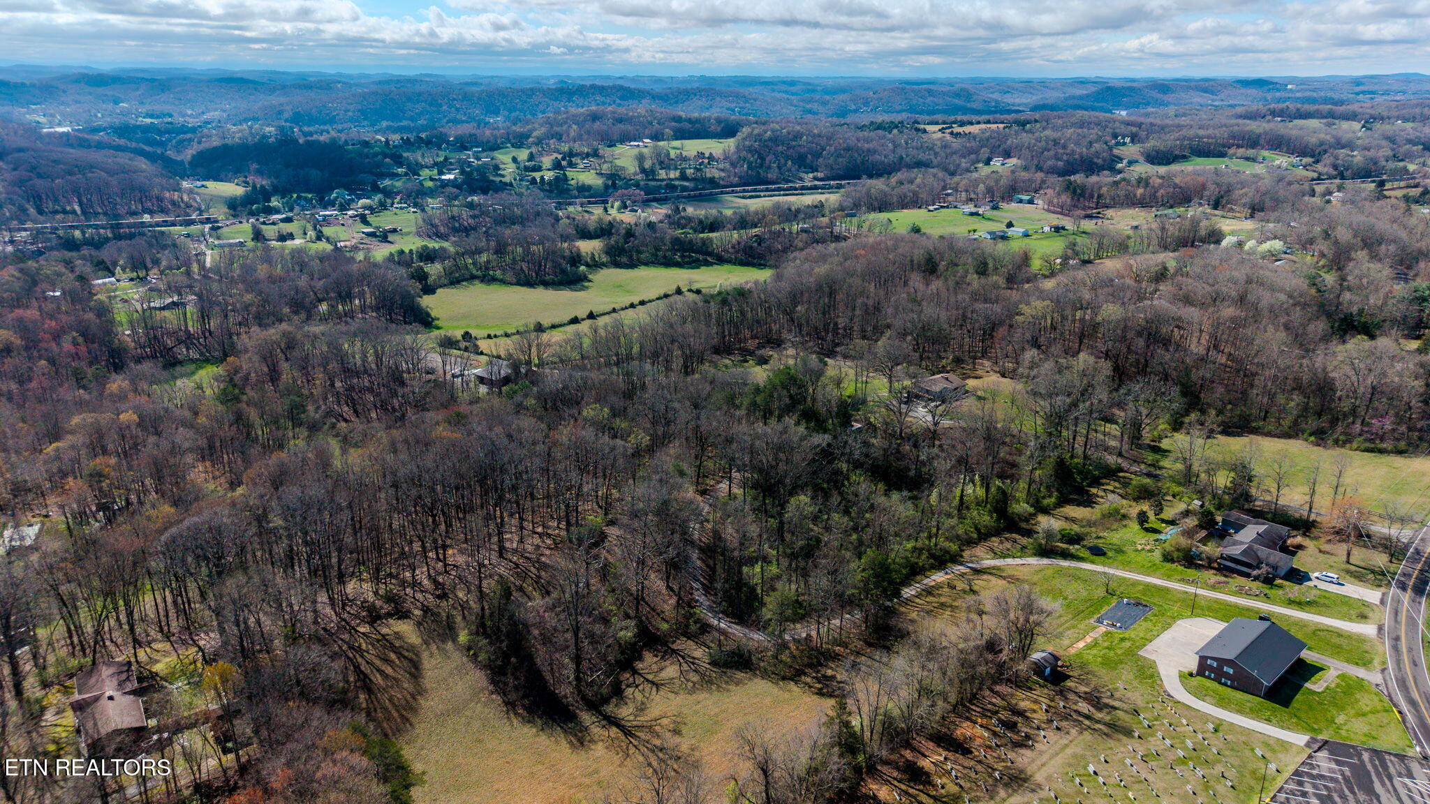 243 Black Oak Road Clinton, TN 37716 - Photo 5 of 49 9-web-or-mls-DJI_20260312113341_0079_D