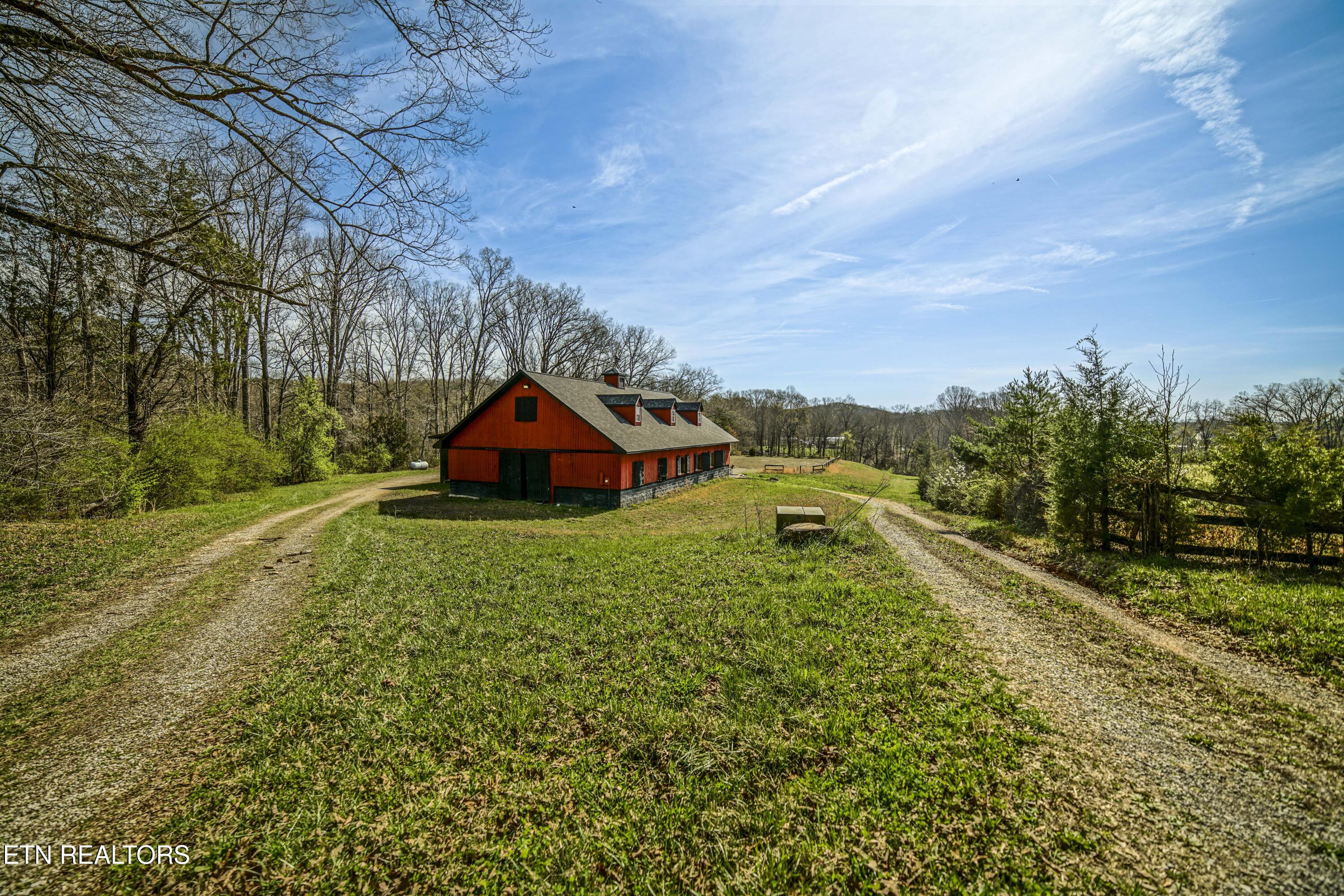 243 Black Oak Road Clinton, TN 37716 - Photo 8 of 49 HeatherFarm6929