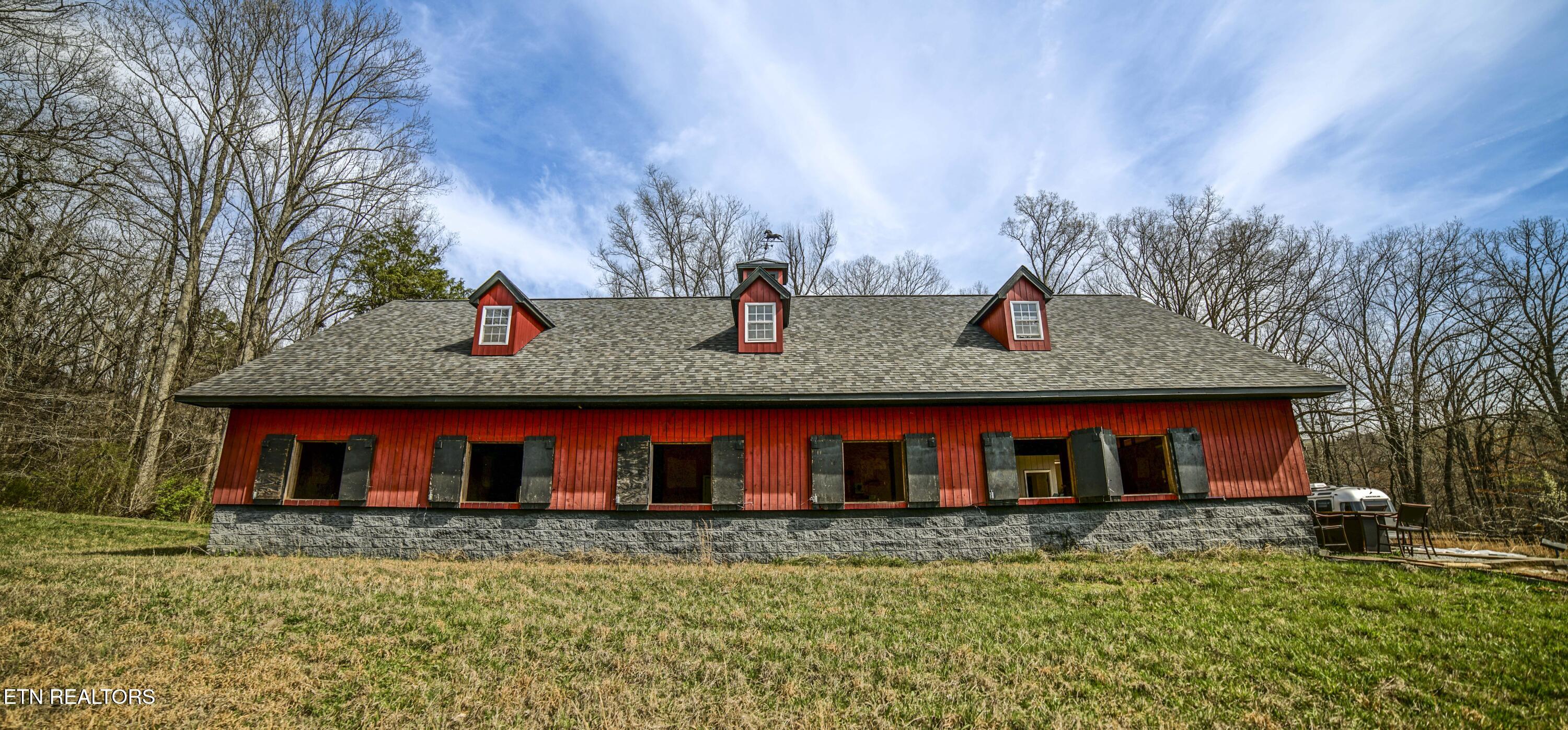 243 Black Oak Road Clinton, TN 37716 - Photo 10 of 49 HeatherFarm6951