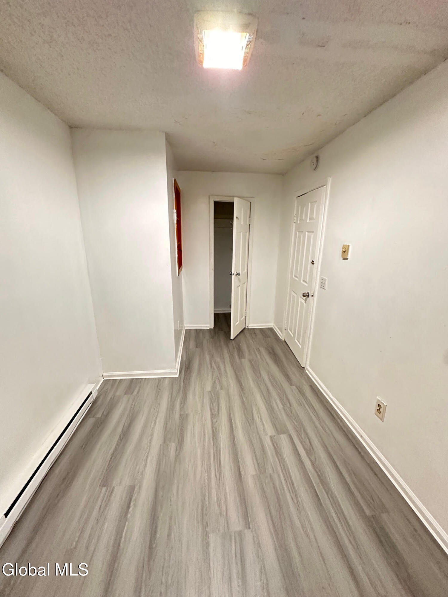 3134 6th Avenue, Unit 2 Troy, NY 12180 - Photo 3 of 11 cvwvew