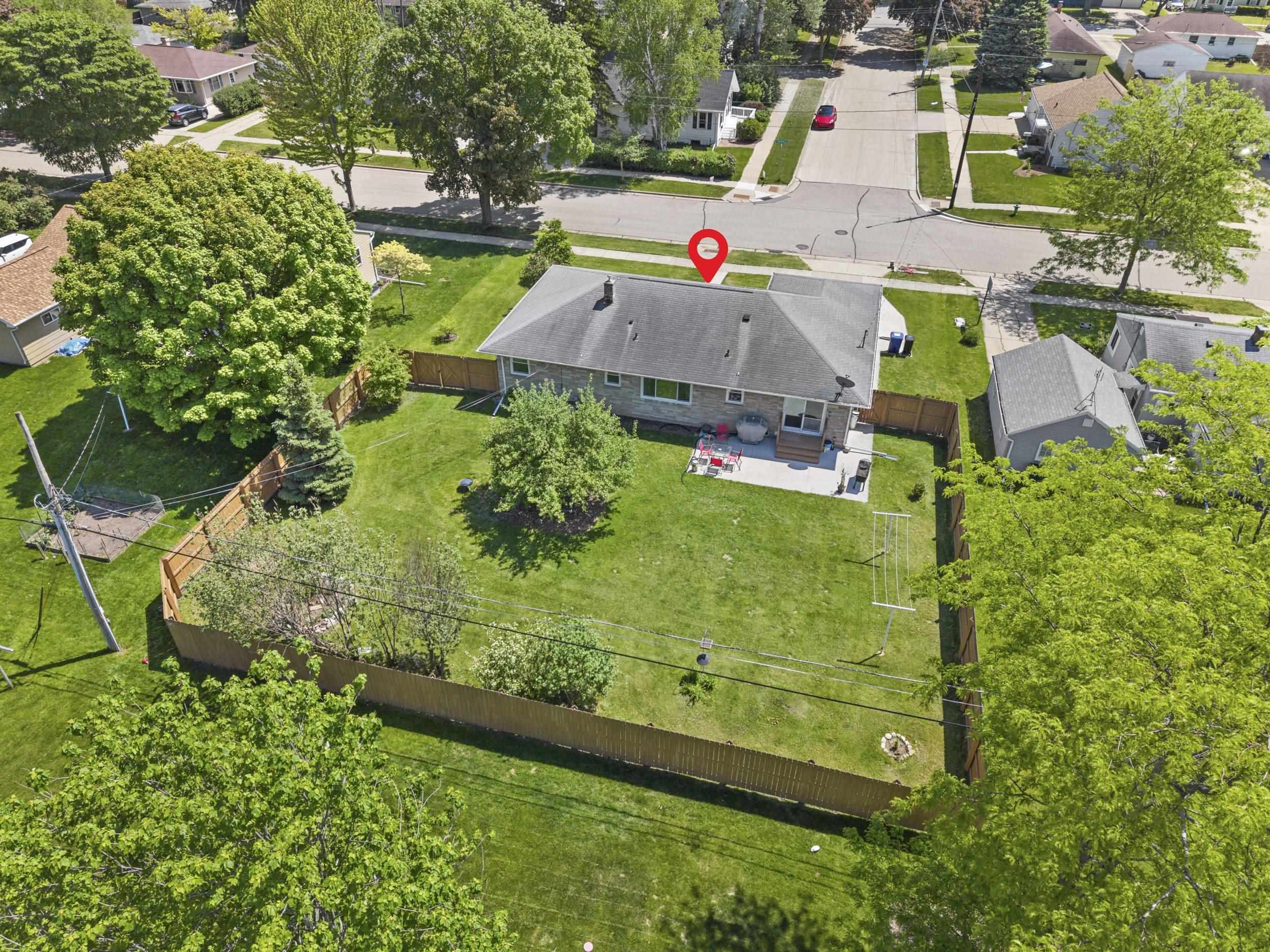 618 East Harding Drive Appleton, WI 54915 - Photo 27 of 33