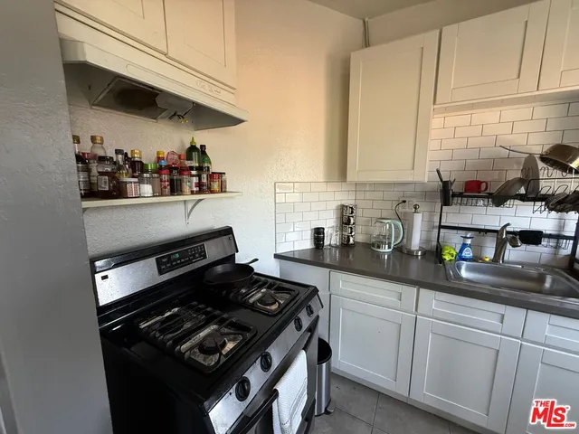 $2,295 | 316 North Bixel Street, Los Angeles, CA 90026