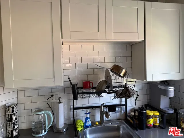 $2,295 | 316 North Bixel Street, Los Angeles, CA 90026