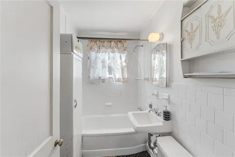 $399,900 | 528 Metacom Avenue, Bristol, RI 02809