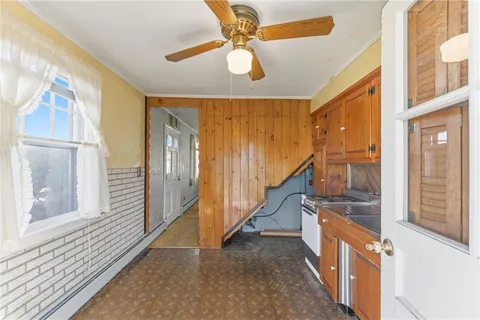 $399,900 | 528 Metacom Avenue, Bristol, RI 02809