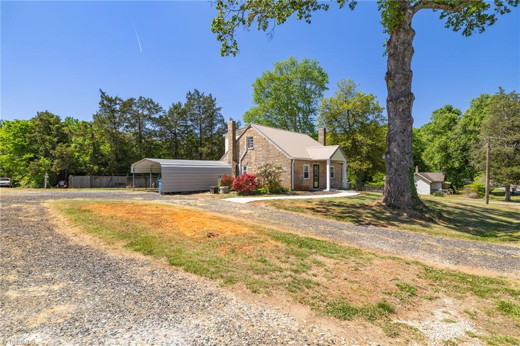 2039 Scalesville Road Summerfield, NC 27358 - Photo 4 of 50