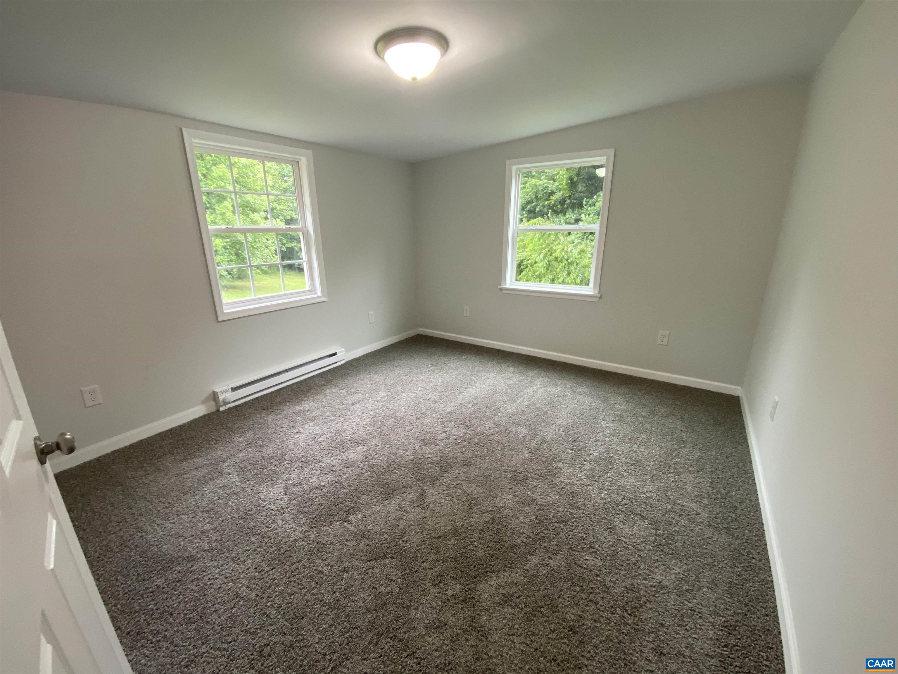 193 Rock Road New Canton, VA 23123 - Photo 6 of 12