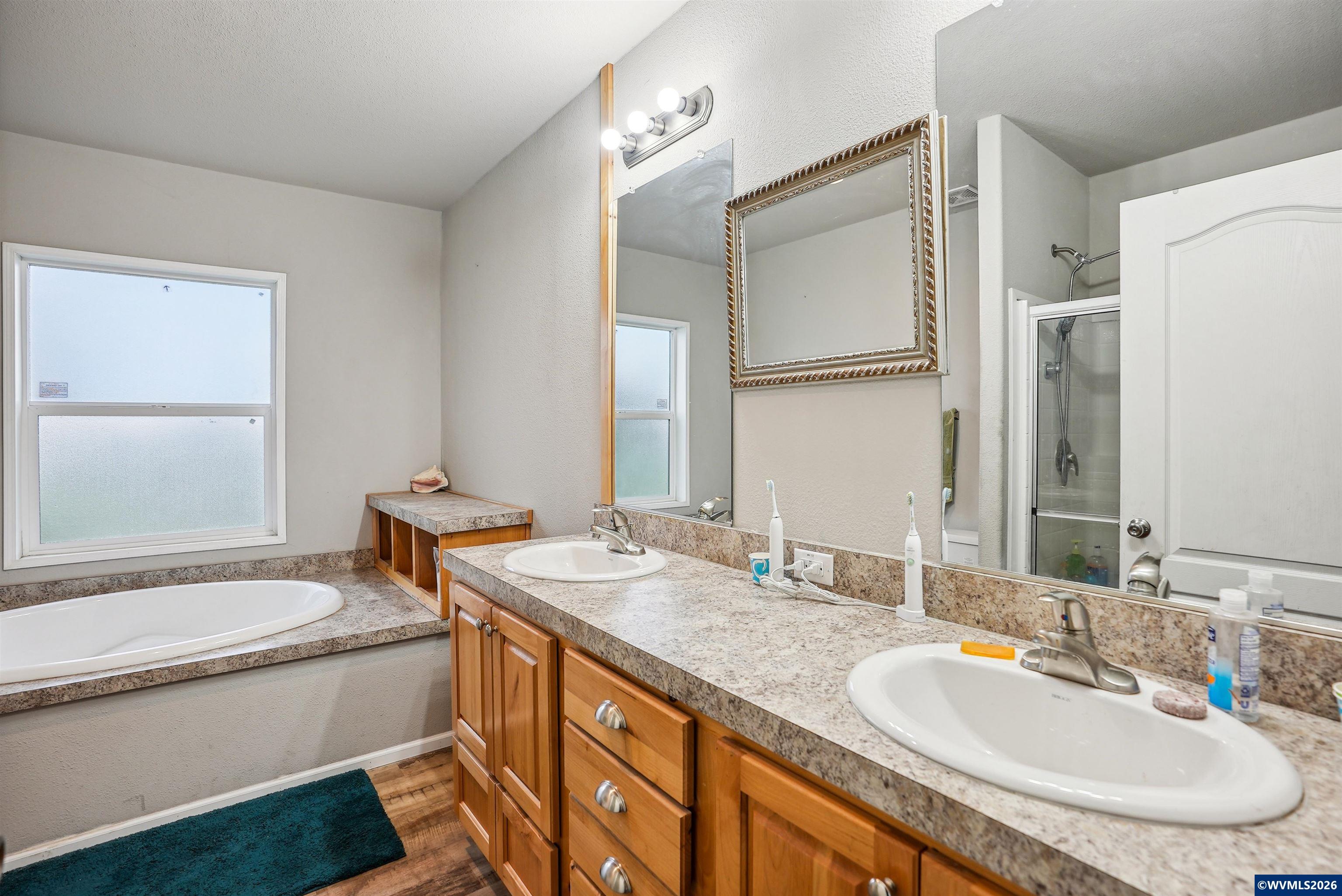2690 Stoltz Hill Road Lebanon, OR 97355 - Photo 13 of 22
