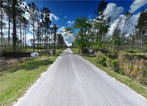 $119,900 | 120 South Farms Edge Road, Manor, GA 31550