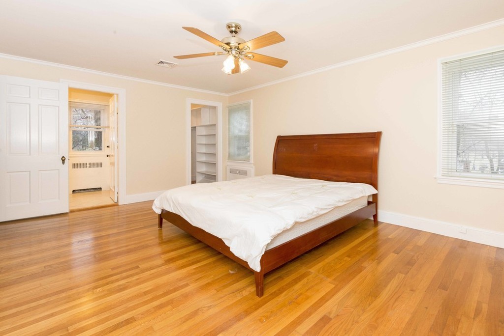 57 Clearwater Road Brookline, MA 02467 - Photo 14 of 22