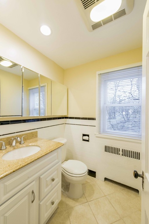 57 Clearwater Road Brookline, MA 02467 - Photo 15 of 22