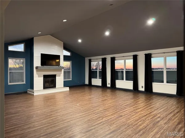 $435,000 | 21505 Highway 61, Bowling Green, MO 63334