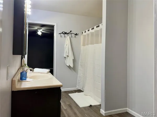 $435,000 | 21505 Highway 61, Bowling Green, MO 63334