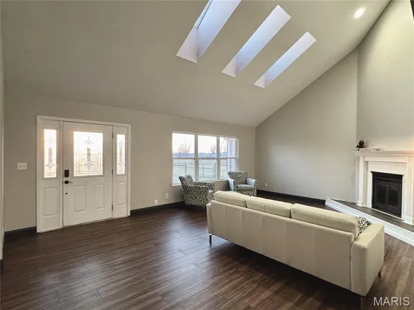 $435,000 | 21505 Highway 61, Bowling Green, MO 63334