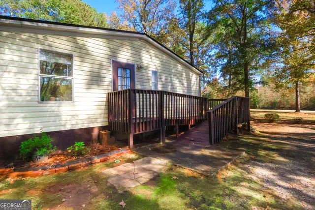 $299,000 | 1424 Al Roberts Road, Senoia, GA 30276