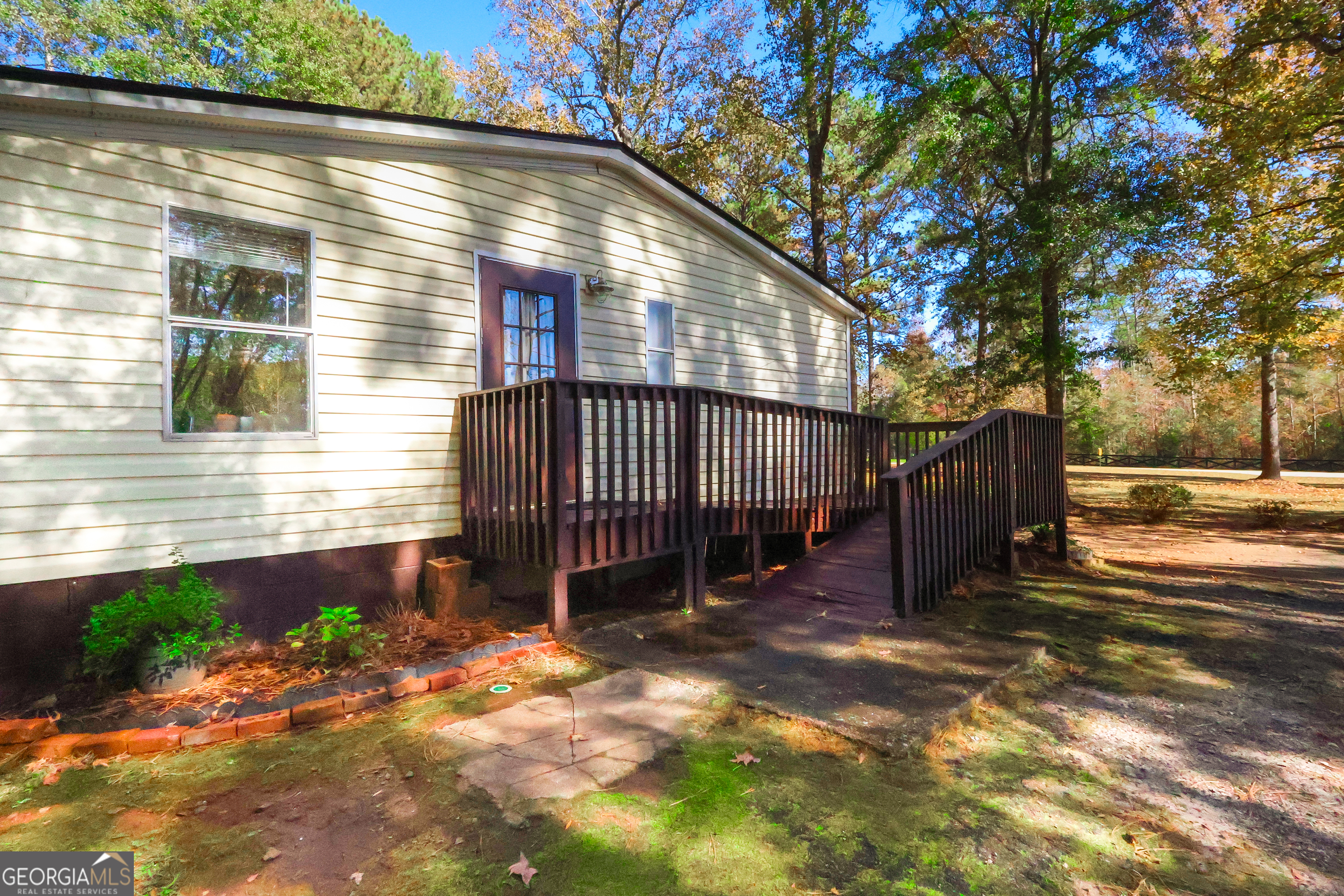 1424 Al Roberts Road Senoia, GA 30276 - Photo 34 of 43