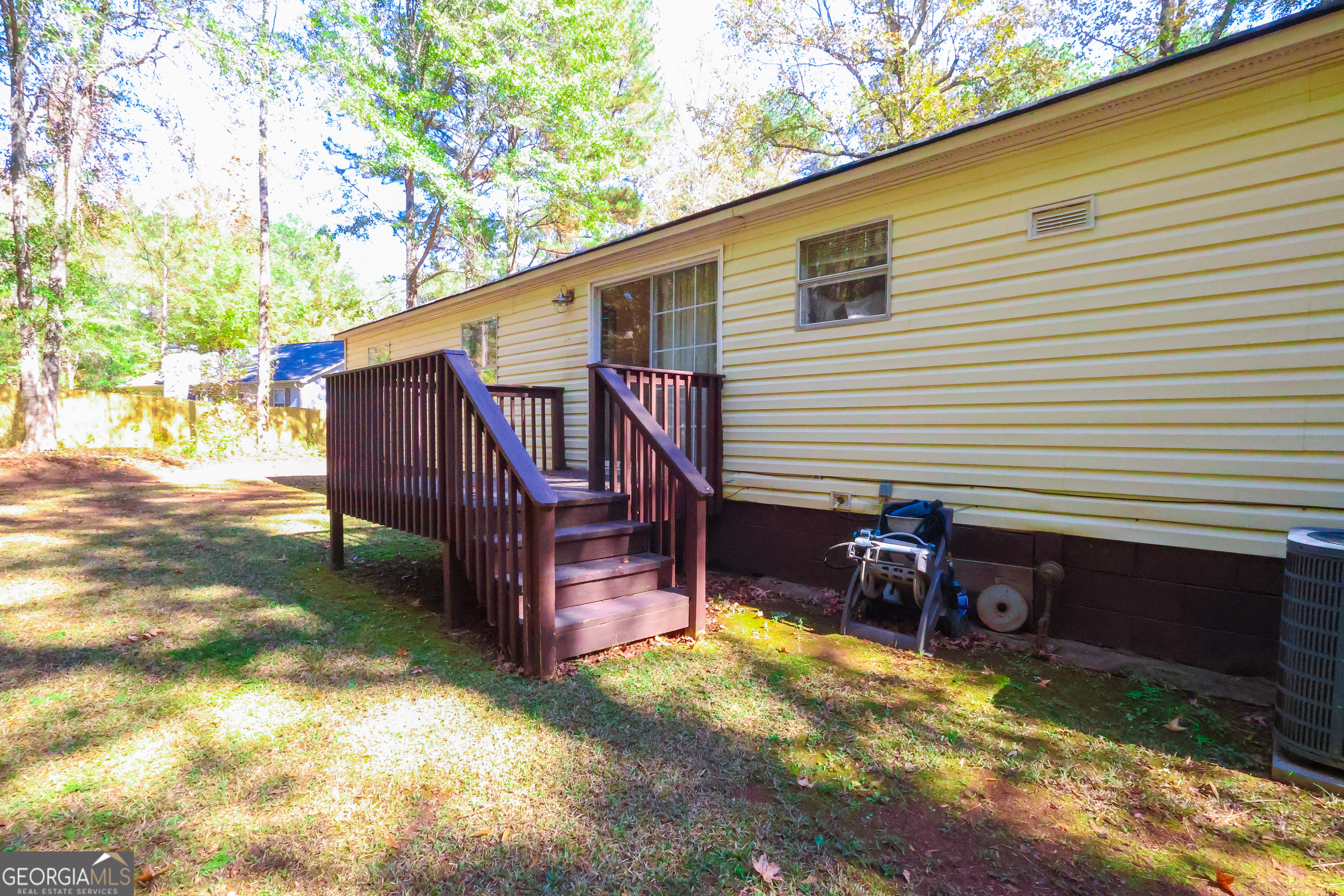 1424 Al Roberts Road Senoia, GA 30276 - Photo 35 of 43