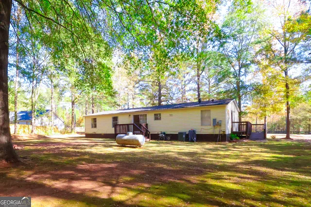 $299,000 | 1424 Al Roberts Road, Senoia, GA 30276