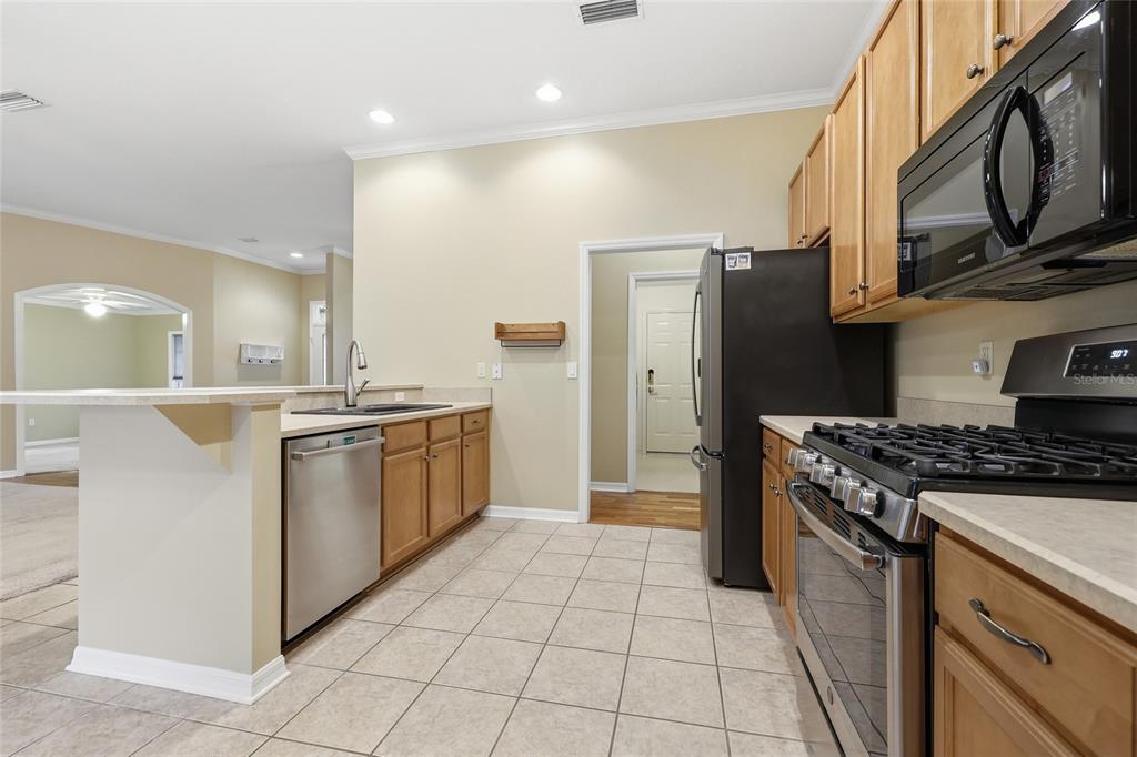 7217 Southwest 85 Terrace Gainesville, FL 32608 - Photo 13 of 41