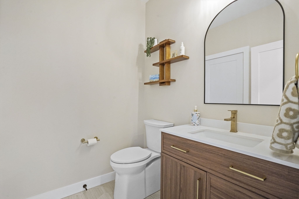 22 Sunset Ridge Ludlow, MA 01056 - Photo 13 of 41