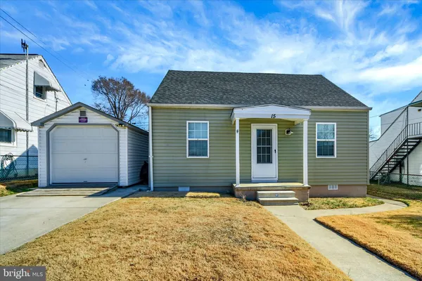 a house view with a backyard space