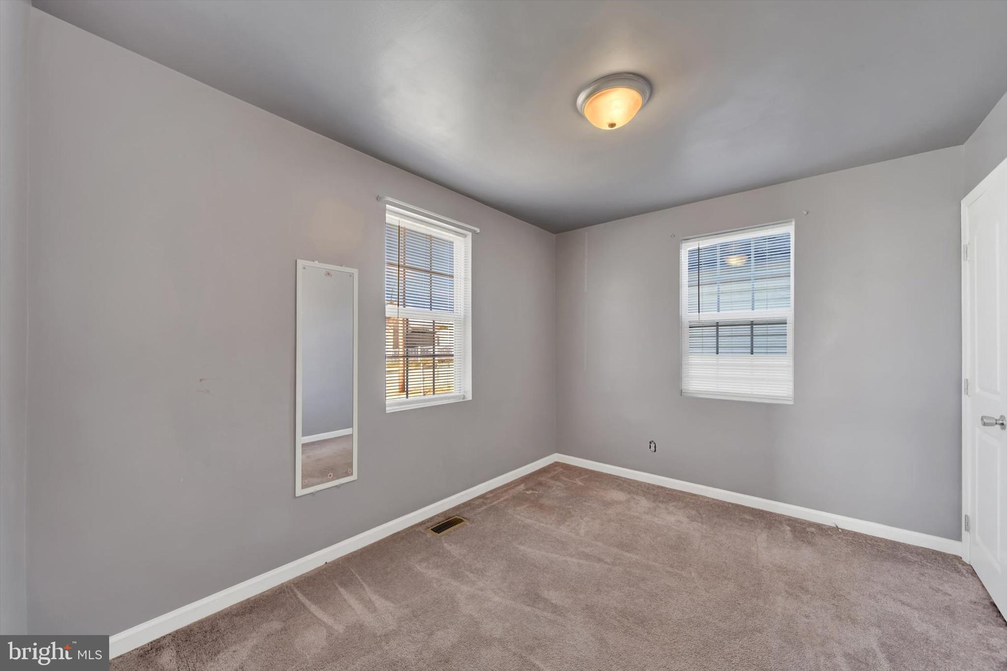 15 Terrace Road Baltimore, MD 21221 - Photo 7 of 17 Bed 1 - Main Level
