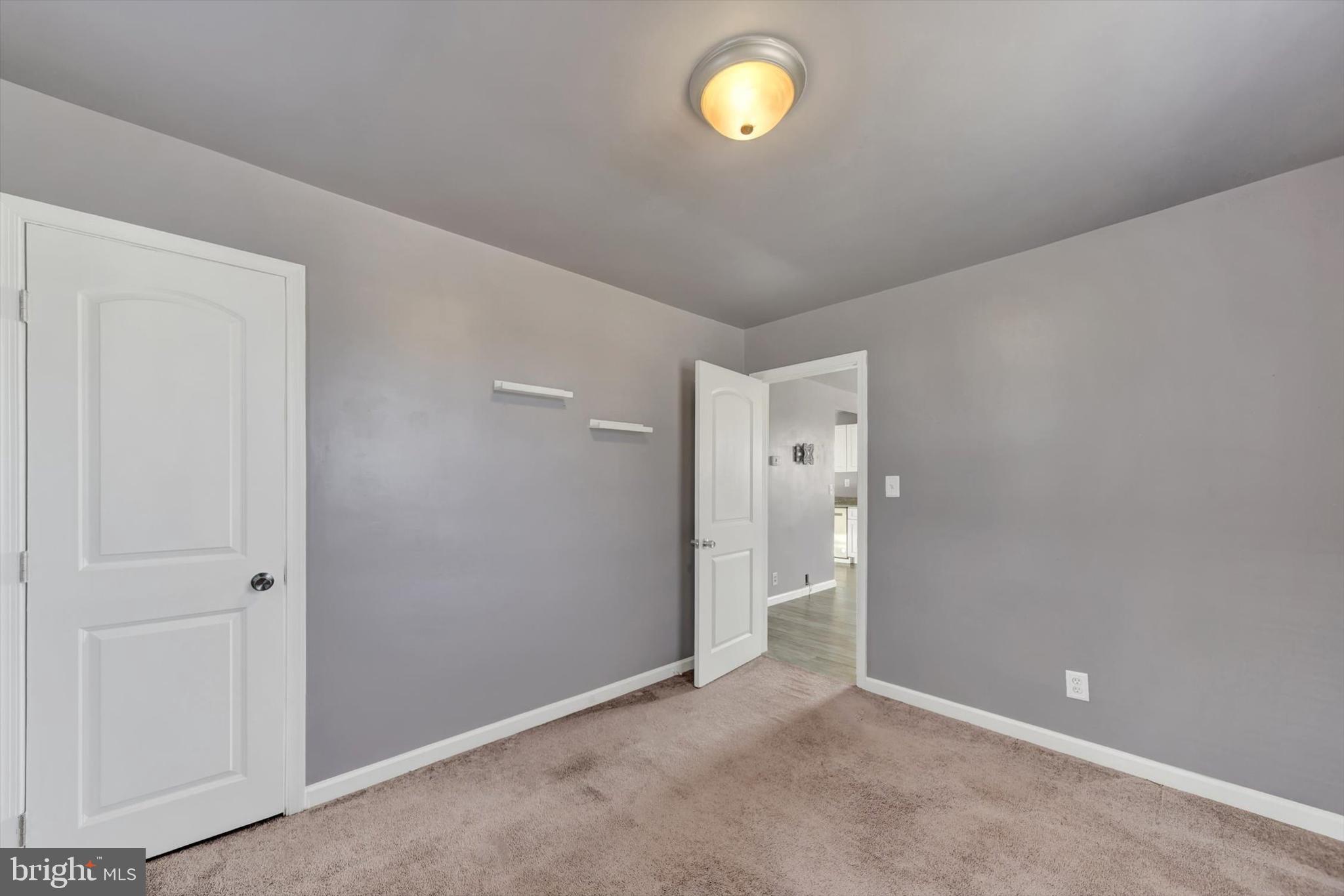 15 Terrace Road Baltimore, MD 21221 - Photo 8 of 17 Bed 1 - Main Level