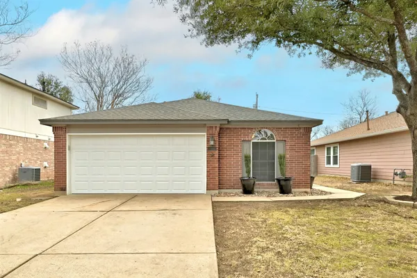 $264,500 | 1807 Hollow Tree Boulevard, Round Rock, TX 78681