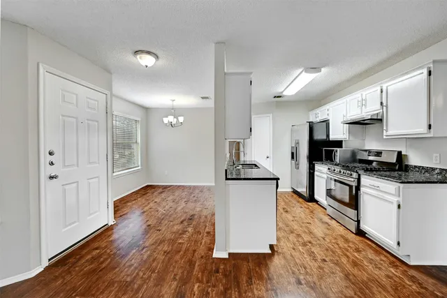 $279,500 | 1807 Hollow Tree Boulevard, Round Rock, TX 78681