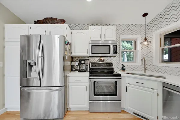 $949,900 | 10445 East Empire Drive, Franktown, CO 80116