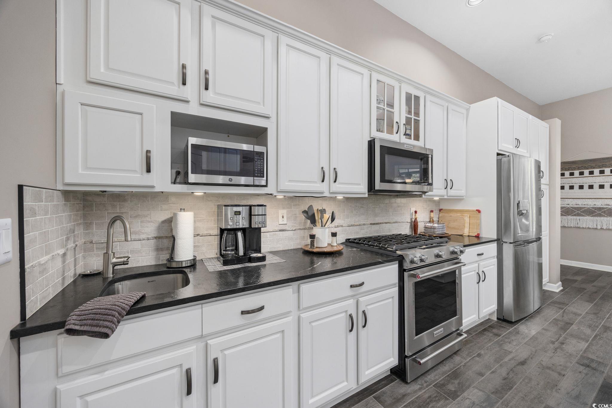 4544 Firethorne Drive Murrells Inlet, SC 29576 - Photo 11 of 40 Gallery Image 11
