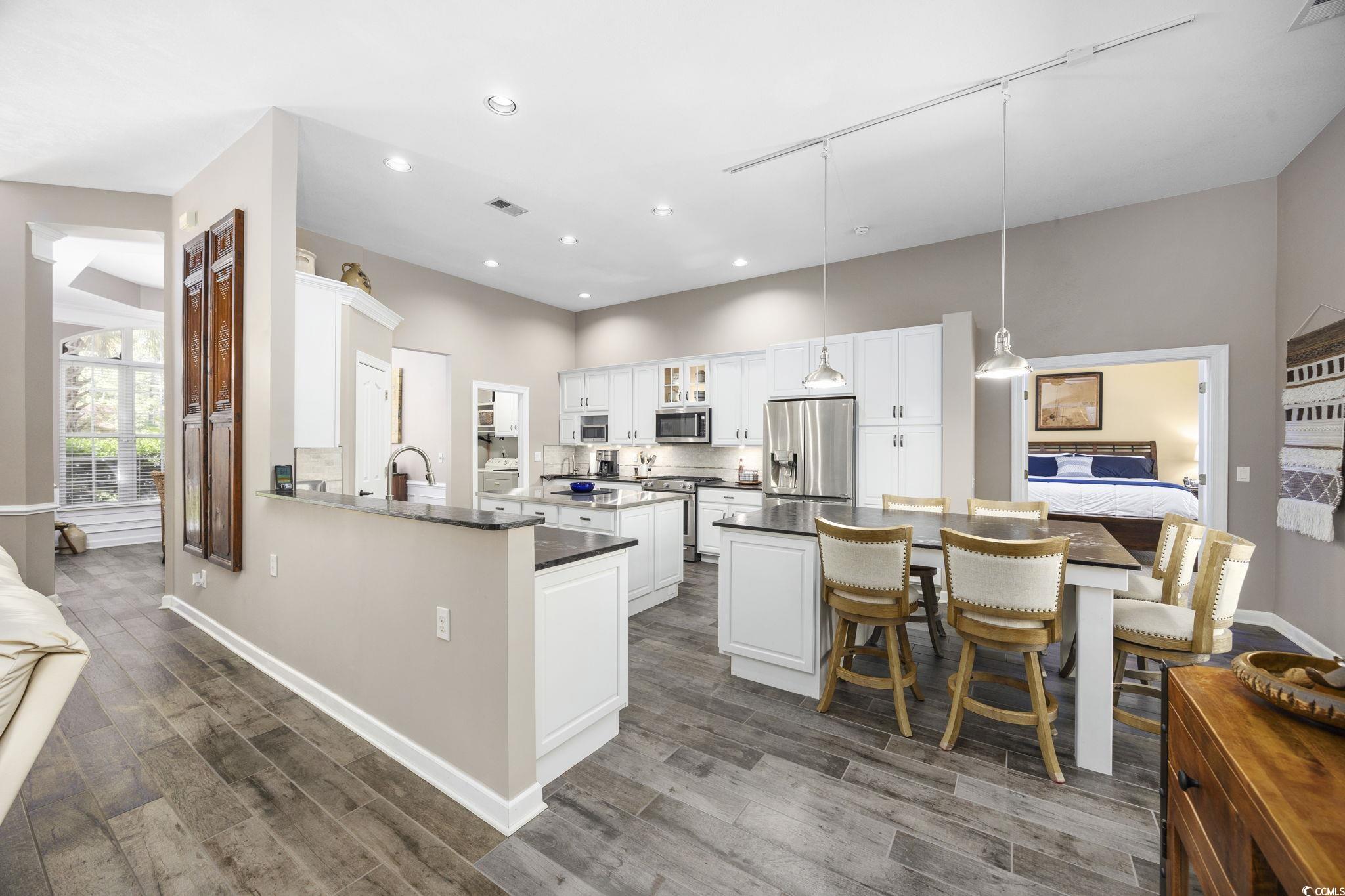 4544 Firethorne Drive Murrells Inlet, SC 29576 - Photo 9 of 40 Gallery Image 9