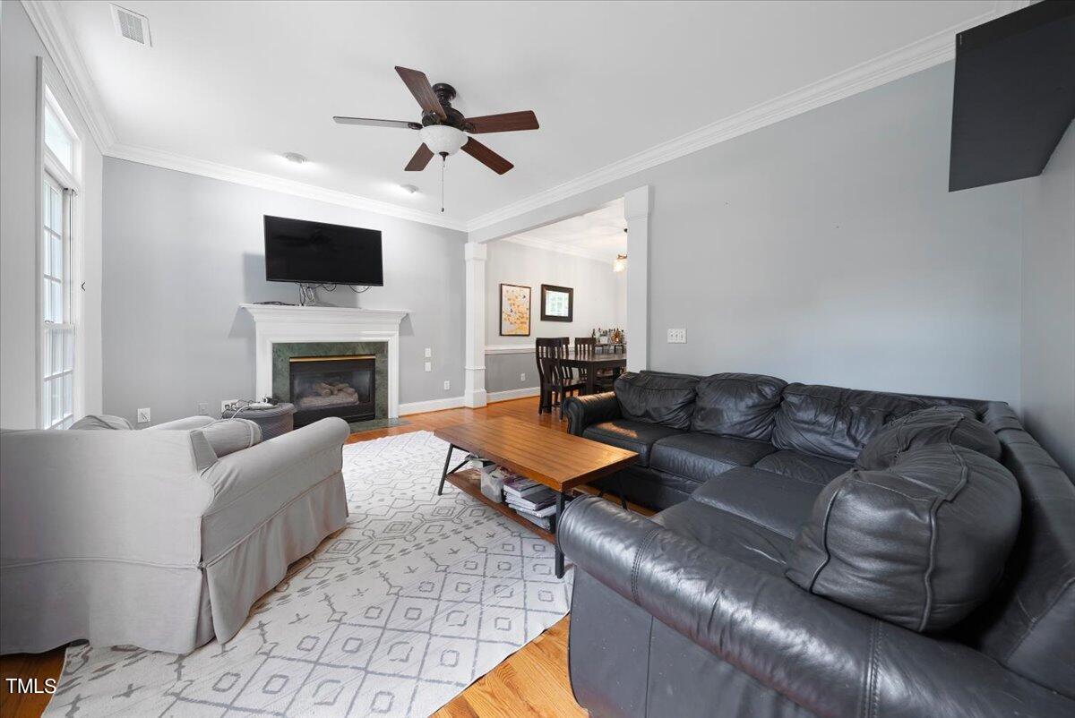 11905 Radner Way Raleigh, NC 27613 - Photo 8 of 35 07-aINT_006