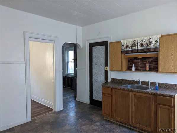 $189,900 | 32 Gladstone Street, Buffalo, NY 14207