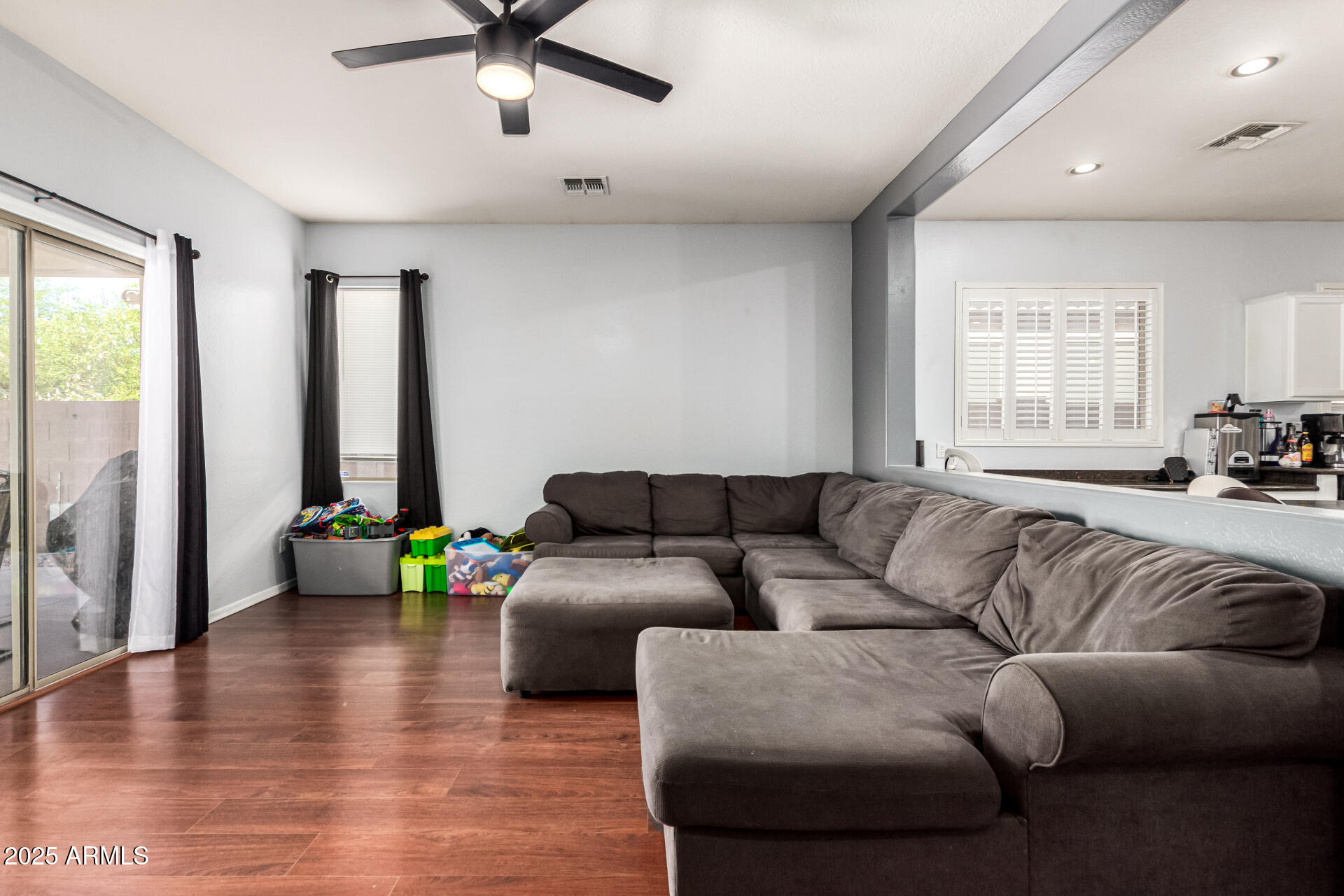 45402 Miramar Road Maricopa, AZ 85139 - Photo 11 of 35 10-Miramar